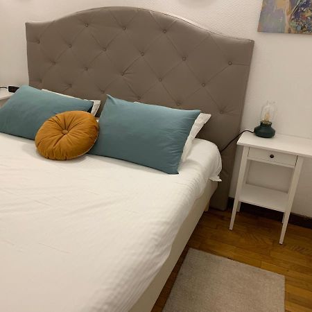 Grand Appartement Tout Confort En Plein Coeur D'Арбуа Экстерьер фото